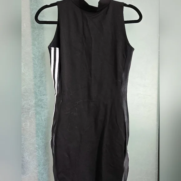 BLACK MILK Racing BodyCon Dress - Picture 2 of 13